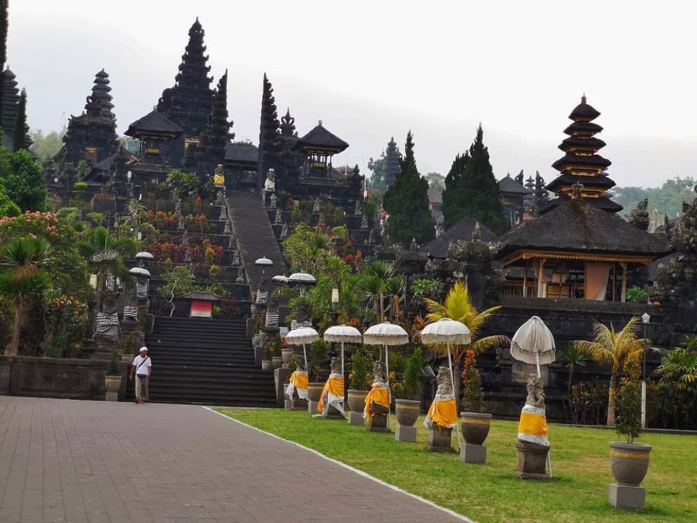 Besakih Temple Tour: the Biggest Temple in Bali | ®ExcursionMania