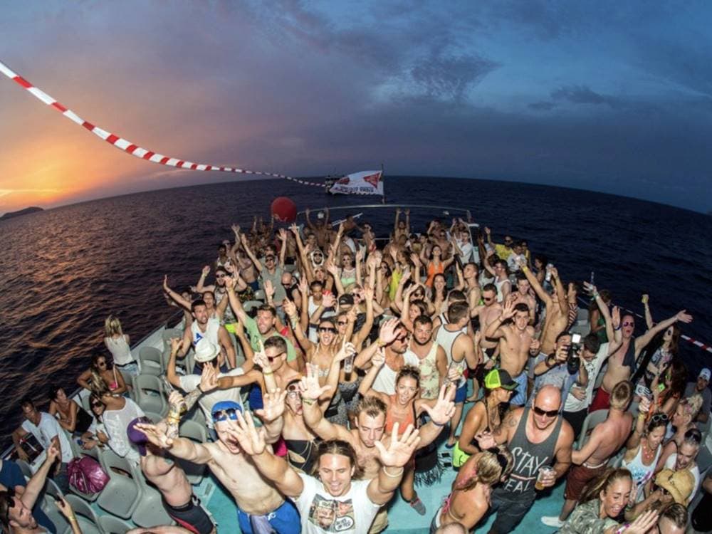Icmeler Pirate Party Boat /Crazy Fun Night On Board | ®ExcursionMania