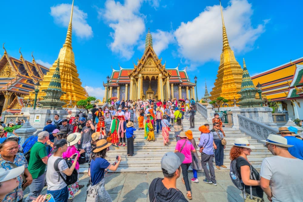 Bangkoks Grand Palace, Best Three Temples & Iconic Attractions | ®ExcursionMania