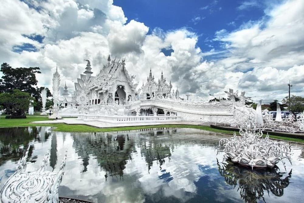 Chiang Rai: Private 1 Day Temple Tour | ®ExcursionMania