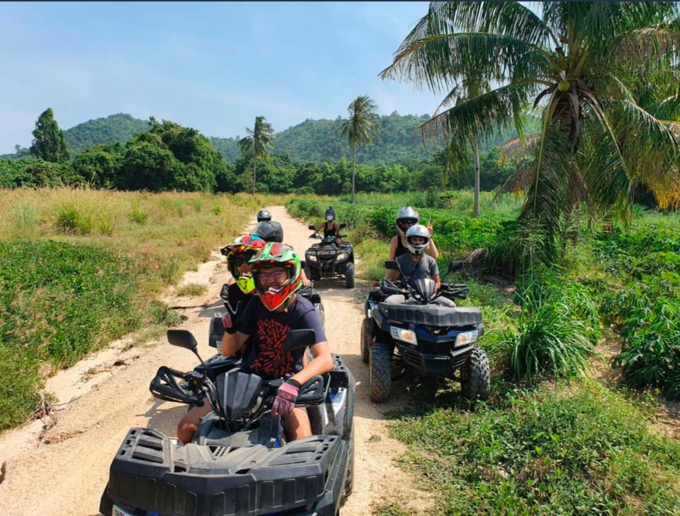 Ayutthaya Famous Landmarks Tour with Floating Market and ATV Ride | ®ExcursionMania