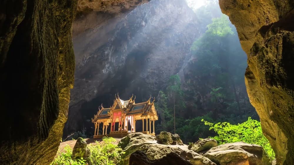 Healing, Refreshing, Amazing Escape to Ratchaburi from Bangkok with Lu | ®ExcursionMania