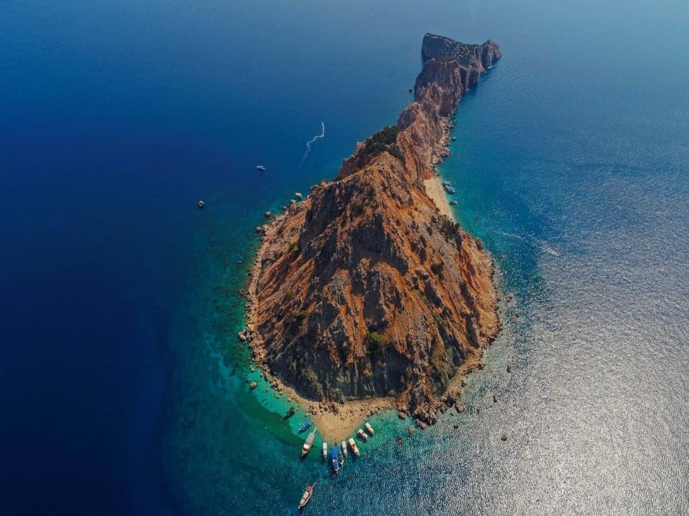 From Antalya: Turkey's Maldives Suluada Boat Trip w/ Lunch | ®ExcursionMania