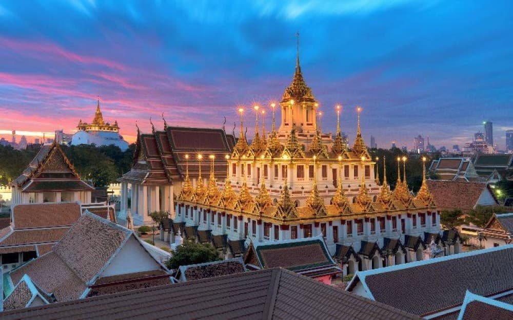 Old Town City Tour of Bangkok with Wat Suthat, Wat Saket & Wat Ratchan | ®ExcursionMania