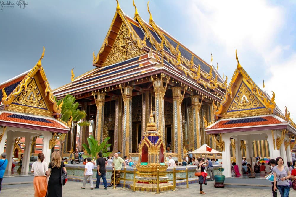 Bangkok Hindu Landmarks Tour with Grand Palace, Temples & Lunch | ®ExcursionMania