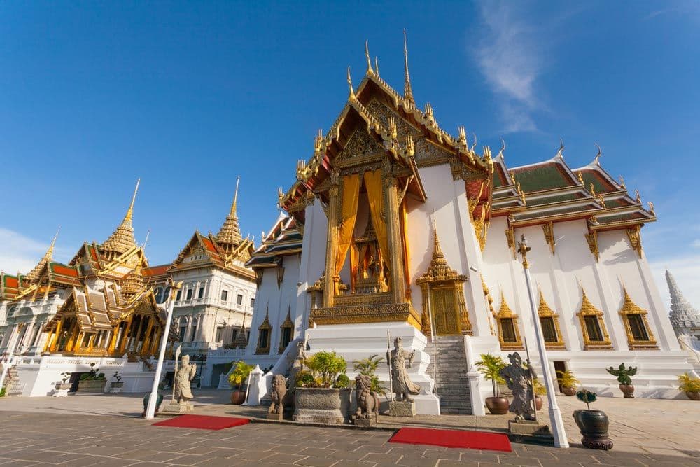 Bangkok Hindu Landmarks Tour with Grand Palace, Temples & Lunch | ®ExcursionMania