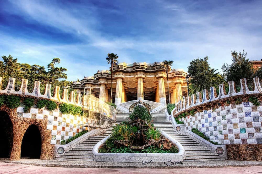 Barcelona: Park Güell Guided Tour | ®ExcursionMania