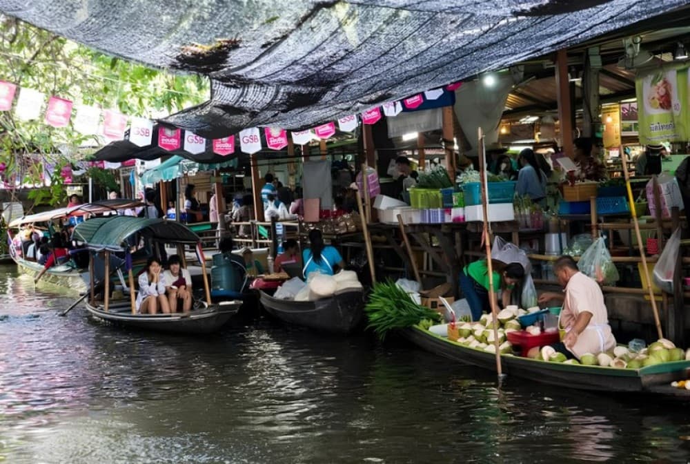 Khlong Lat Mayom & Taling Chan Local Floating Markets Tour SHA Plus | ®ExcursionMania