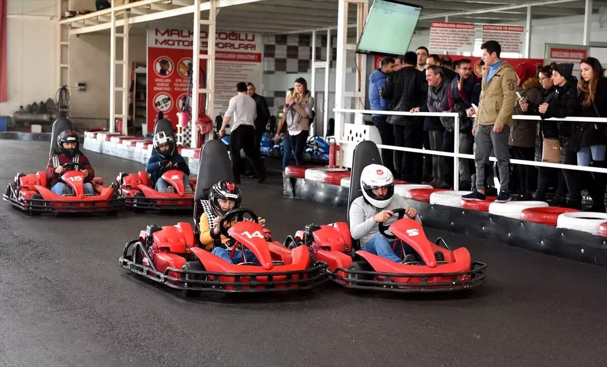 Side Go Karting | ®ExcursionMania
