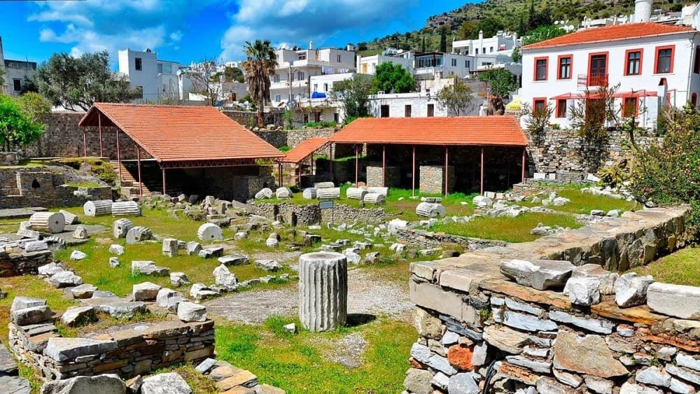 Bodrum City Sightseeing Walk | ®ExcursionMania