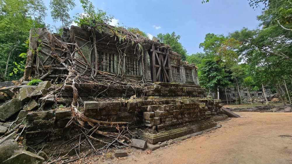 Koh Ker & Beng Mealea Full-Day Join-in Tour | ®ExcursionMania