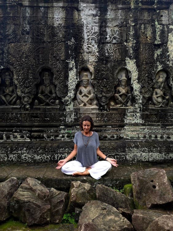 Full-Day Banteay Srei & 4 Temples Join-in Tour | ®ExcursionMania