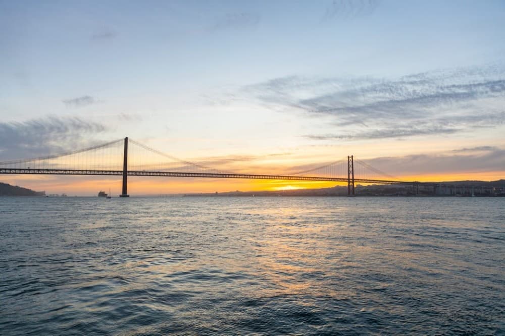 Lisbon: Sailing Tour on the Tagus River | ®ExcursionMania