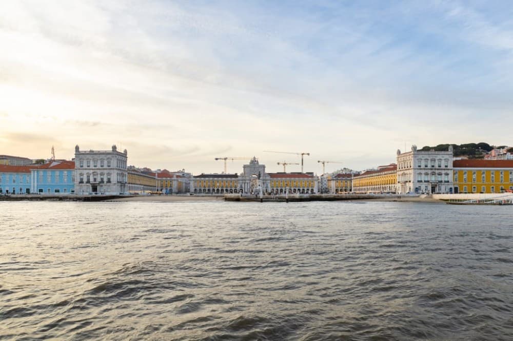 Lisbon: Sailing Tour on the Tagus River | ®ExcursionMania