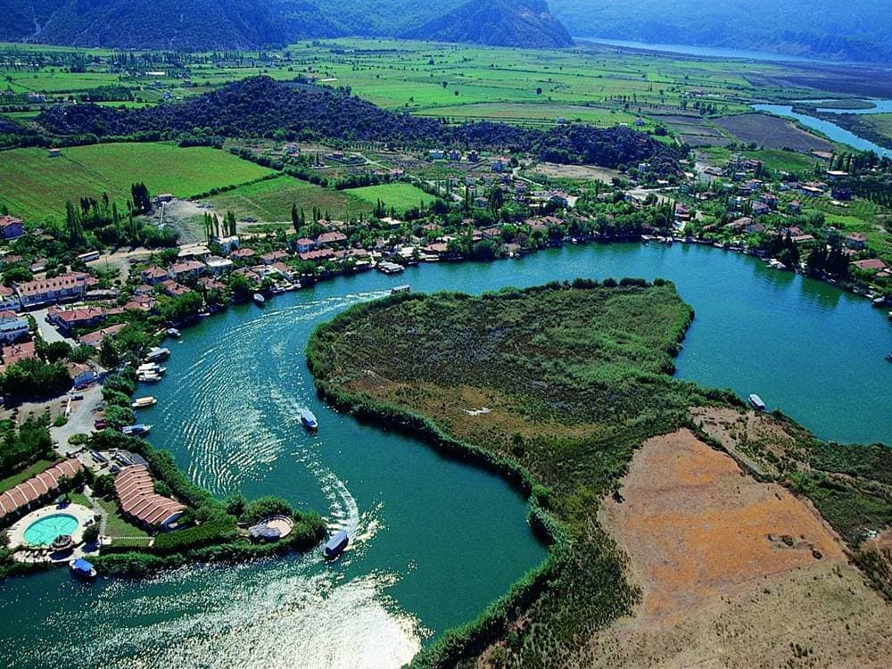 Turunc Dalyan Tour With Turte Beach & Mud Baths | ®ExcursionMania