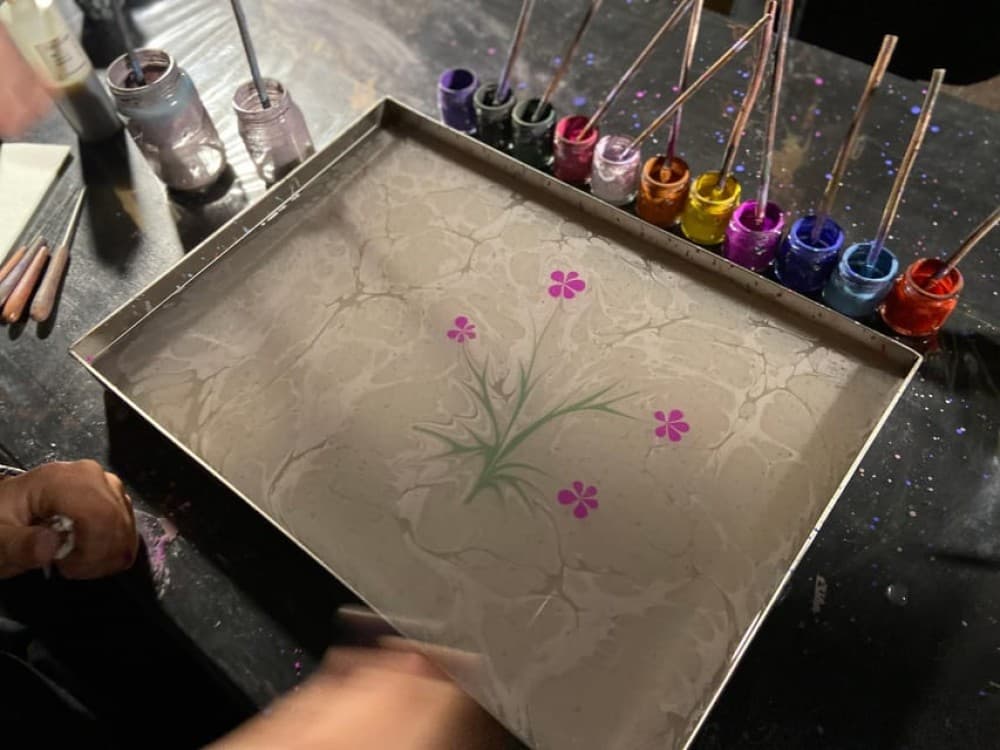 Istanbul: Turkish Marbling Paper Ebru Art Workshop | ®ExcursionMania