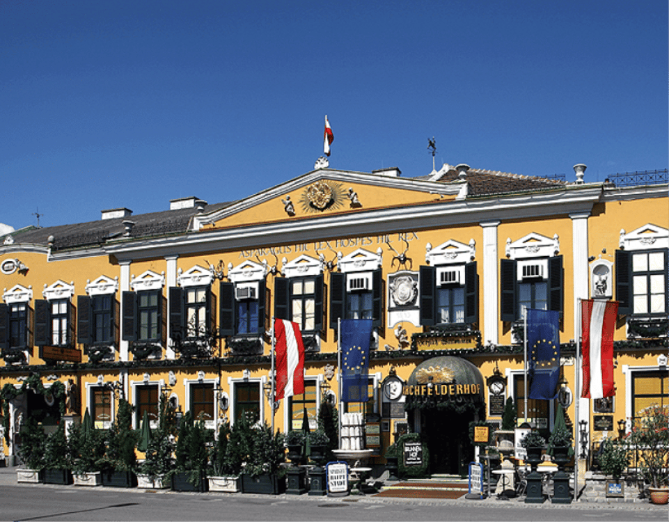 Castles around Vienna - Day Trip from Vienna and Bratislava | ®ExcursionMania