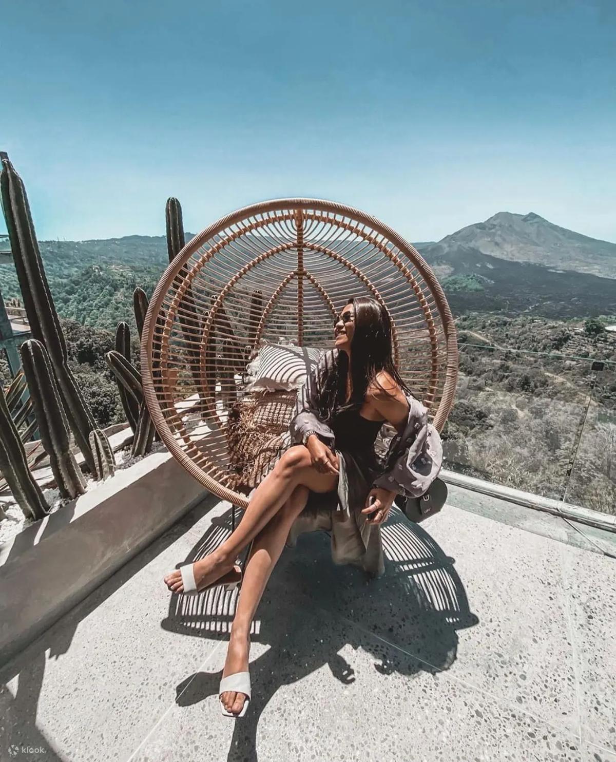 Instagrammable Glass Factory, Waterfall and Taman Dedari in Bali | ®ExcursionMania