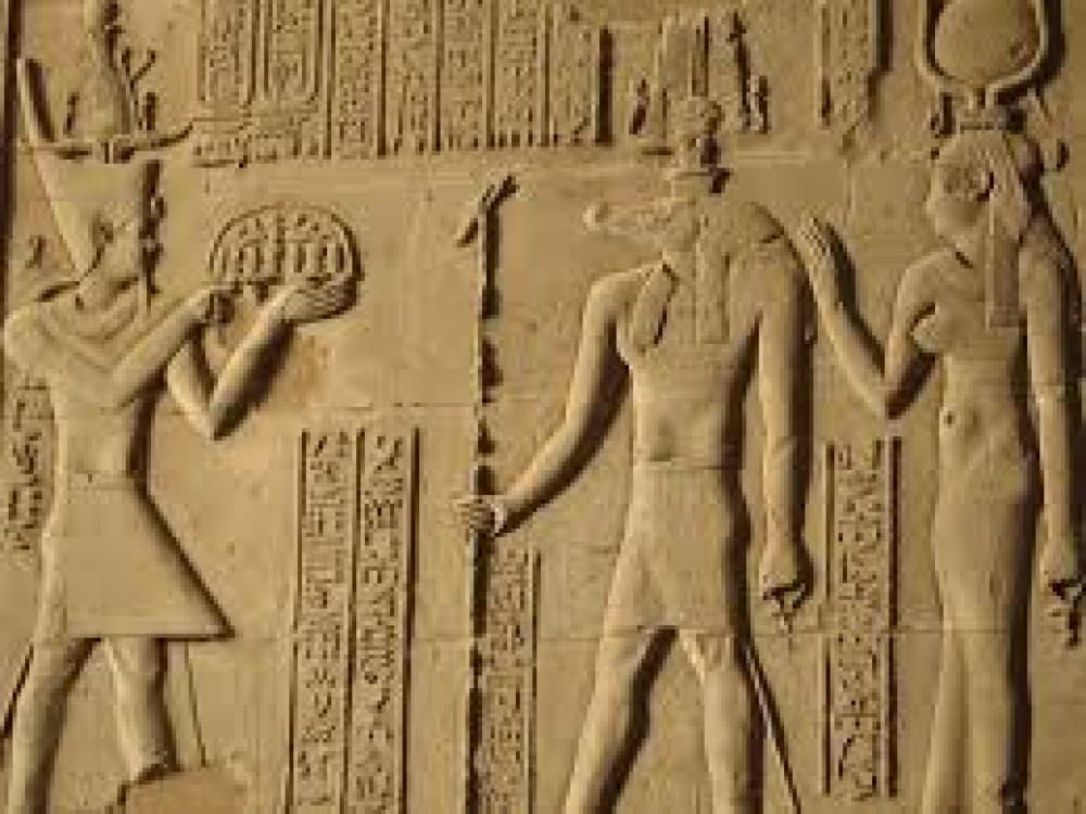 Luxor: Private Edfu and Kom Ombo Temples Tour & Lunch | ®ExcursionMania