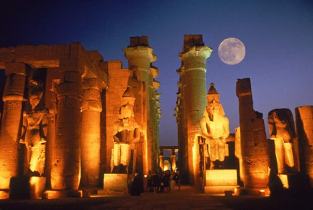 Cairo to Luxor: VIP Train & Guided Temples on 4 days Tour | ®ExcursionMania