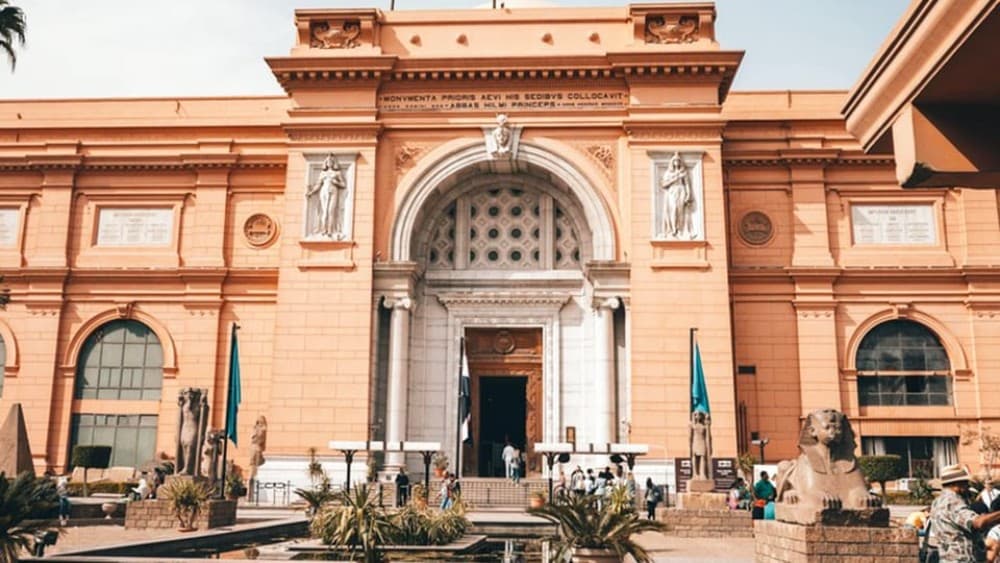 Cairo Layover Tour from Airport: Pyramids, Citadel & Bazaar | ®ExcursionMania