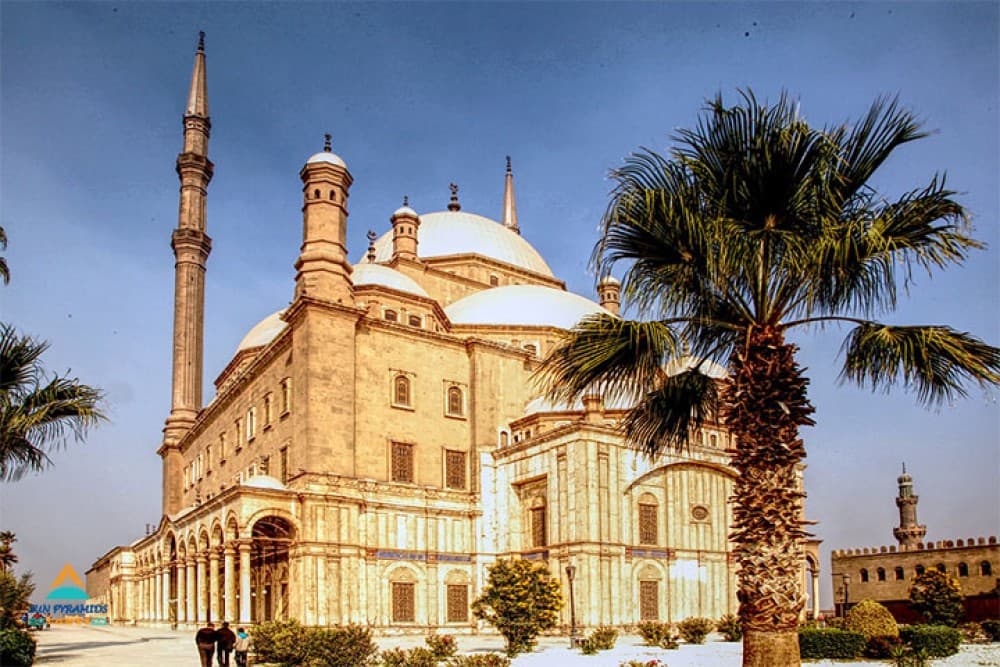 Cairos Islamic Gems: Citadel, Alabaster Mosque & Art Museum | ®ExcursionMania