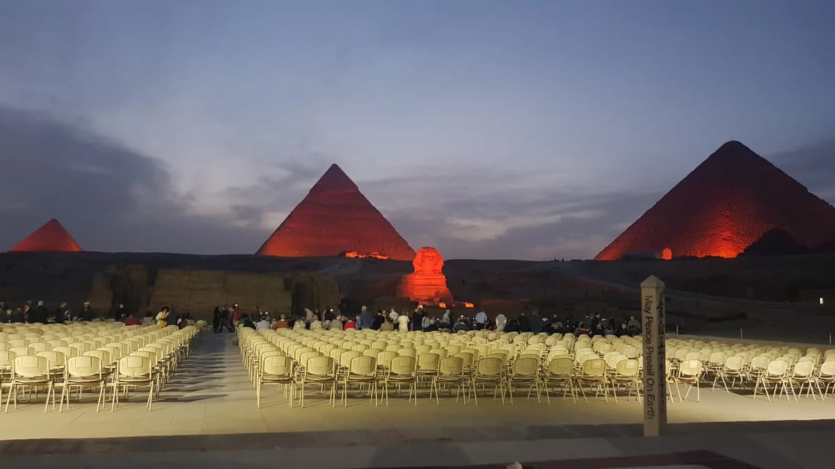 Cairo Day Tour: Pyramids, Egyptian Museum, Sound & Light Show | ®ExcursionMania