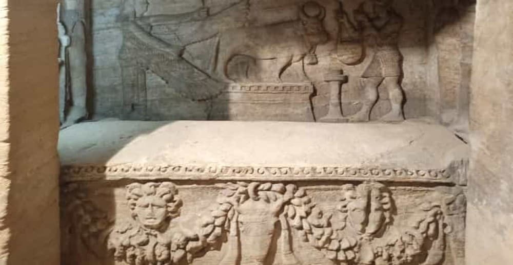 Alexandria Day Tour: Pompeys Pillar, Catacombs & Citadel Tour | ®ExcursionMania