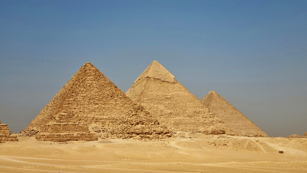 Cairo Day Tour: Cairo: Pyramids and Museum on Private Tour | ®ExcursionMania