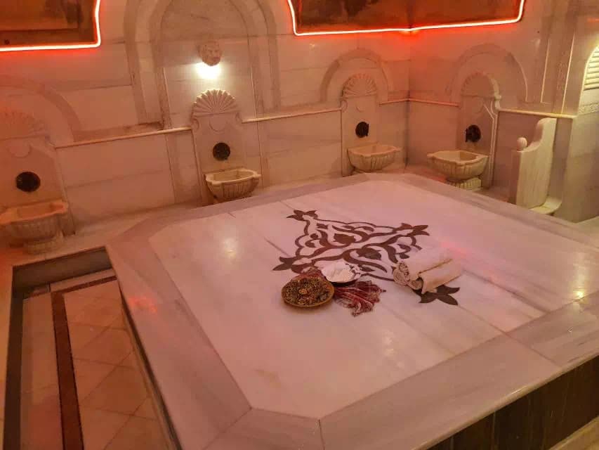 Istanbul: Historical Acemoglu Hammam in Vezneciler Old City | ®ExcursionMania