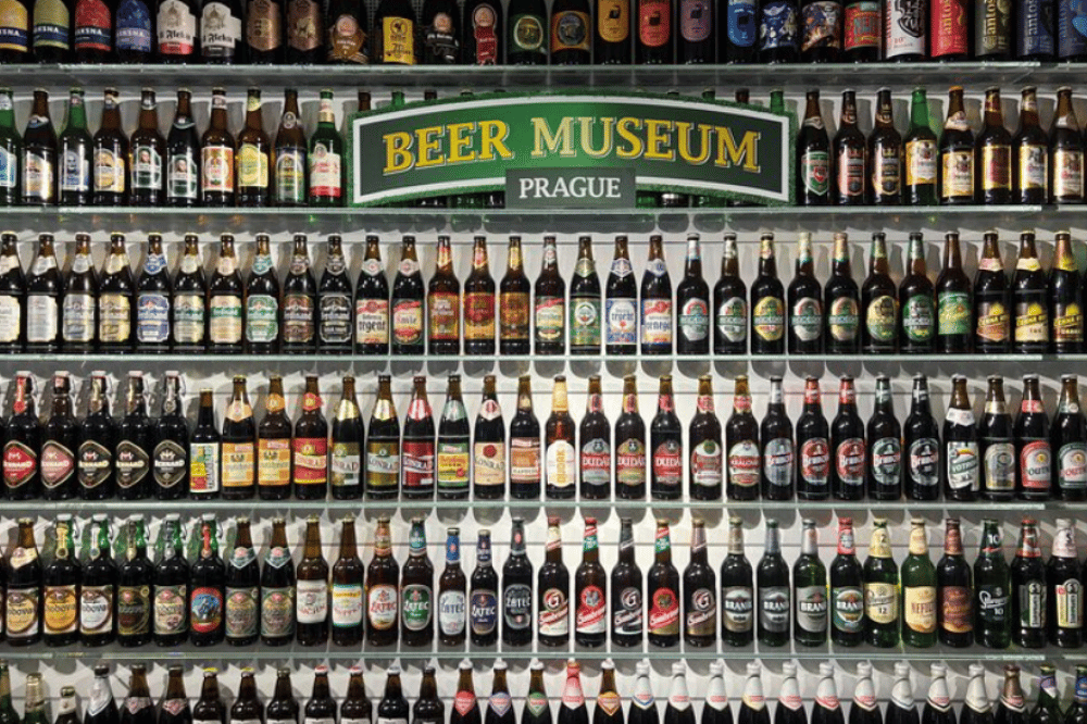 Small-Group Local Pubs Walking Tour And Traditional Czech Dinner | ®ExcursionMania