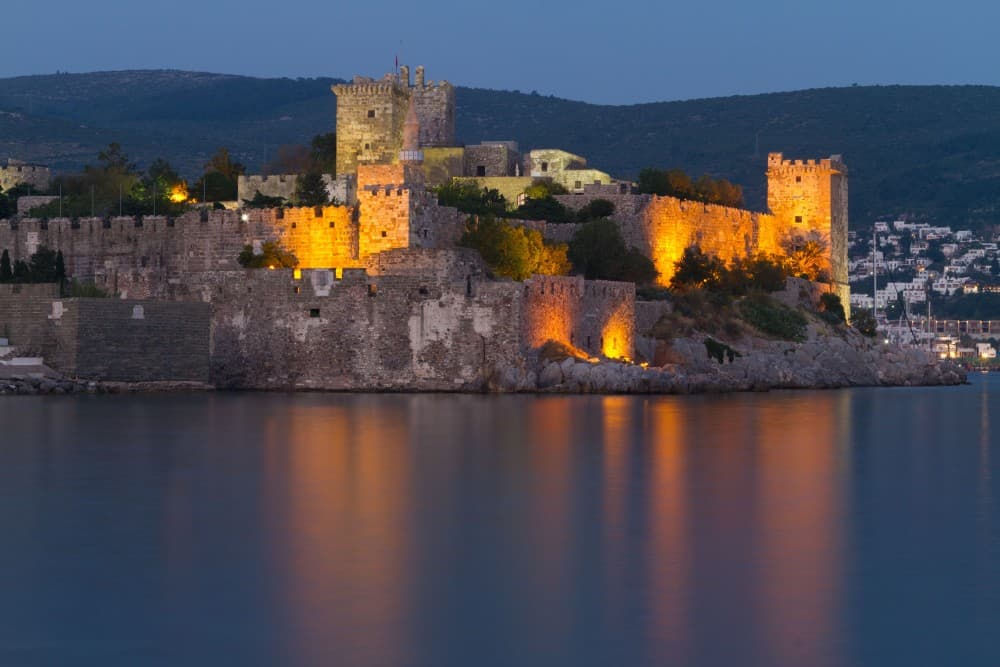 Walking Tour Of Halicarnasos & Bodrum St Peters Castle | ®ExcursionMania