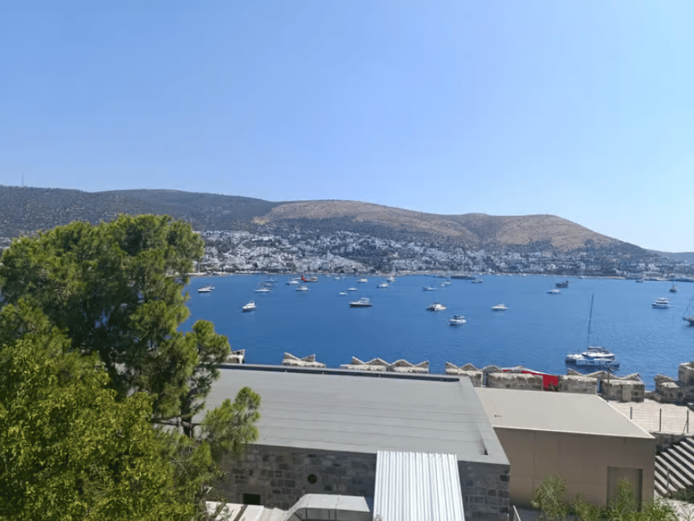 Bodrum StPeters castle & Underwater Archeology Museum tour | ®ExcursionMania