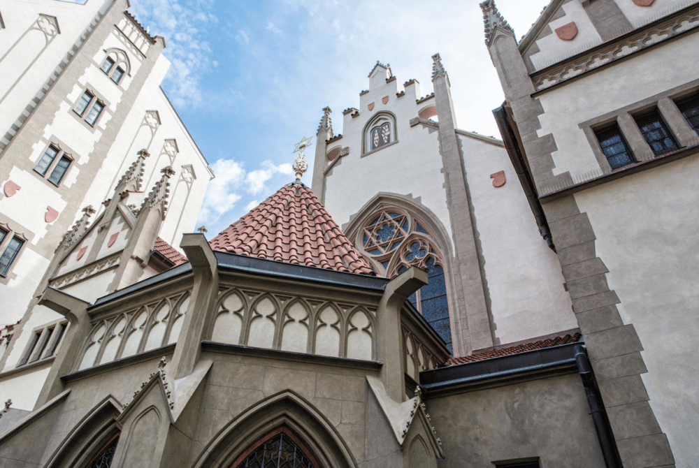 Private Old and Jewish Town: Interiors & Coffee and Cake | ®ExcursionMania