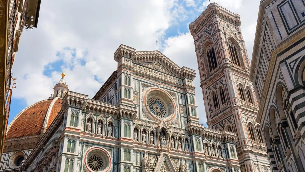 Best of Florence: Private Walking Tour with a Local | ®ExcursionMania