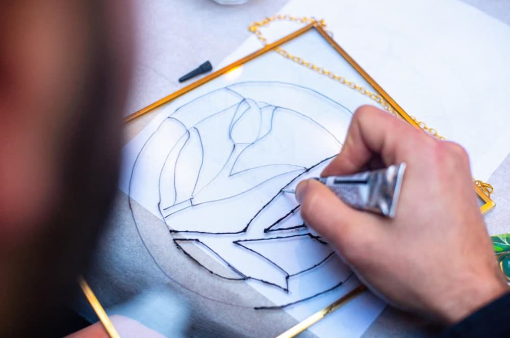 Istanbul: Traditional Calligraphy on Glass Painting Workshop | ®ExcursionMania