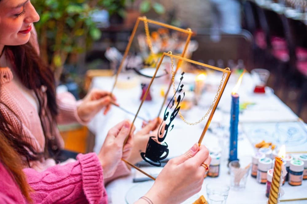 Istanbul: Traditional Calligraphy on Glass Painting Workshop | ®ExcursionMania