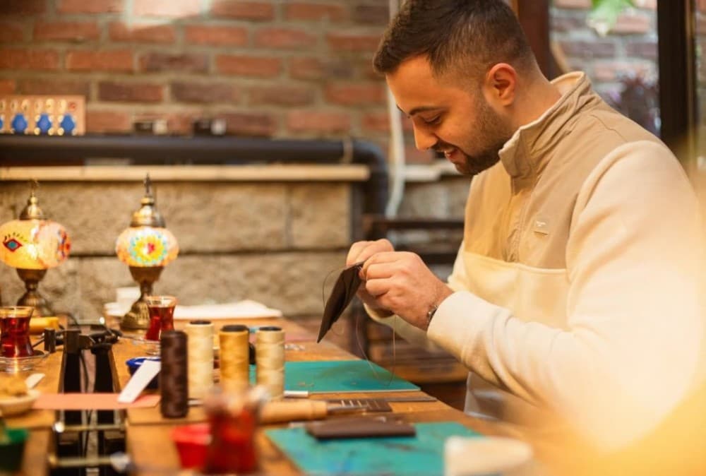 Istanbul: Leather Crafting Workshop with Snacks and Drinks | ®ExcursionMania
