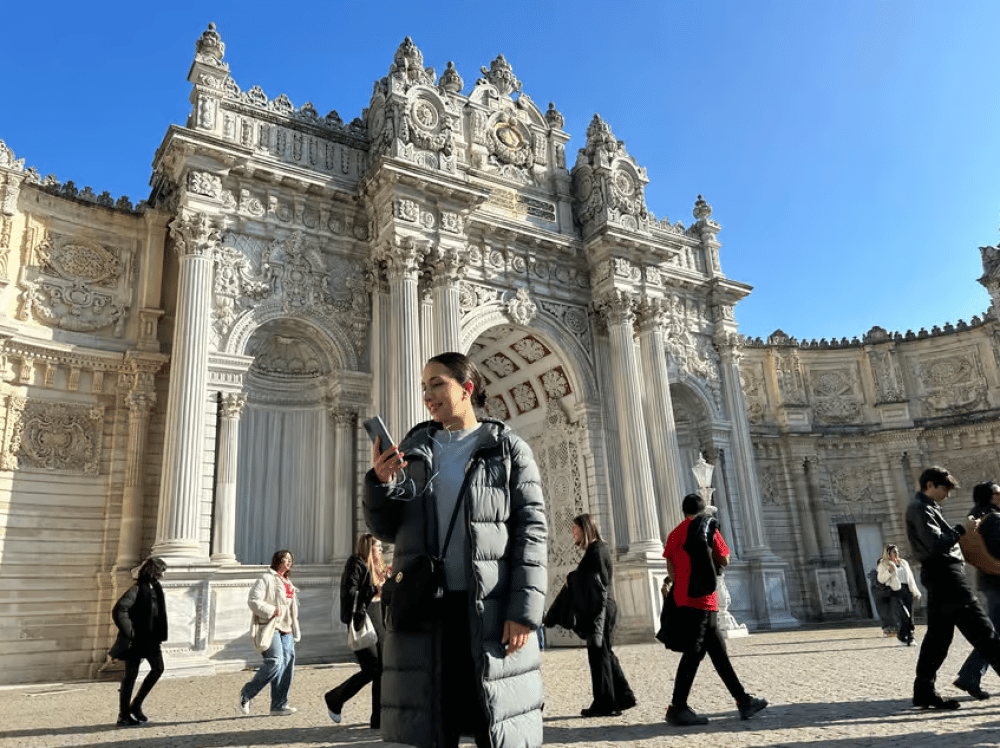 Istanbul: Dolmabahce Palace and Harem Fast-Track & Audio | ®ExcursionMania