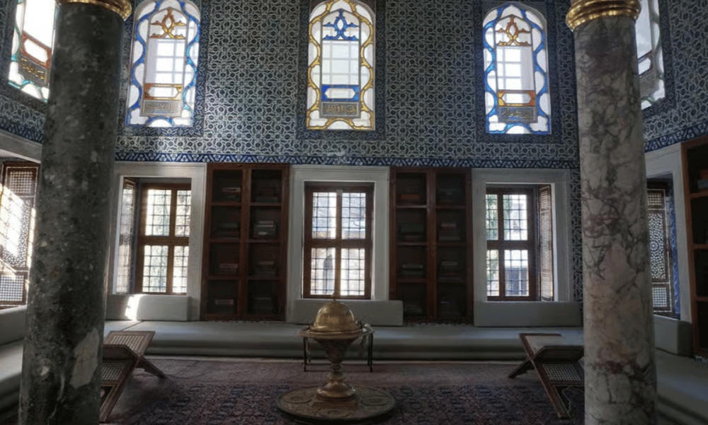 Topkapi Palace & Hagia Sophia Tickets With Audio Guide | ®ExcursionMania