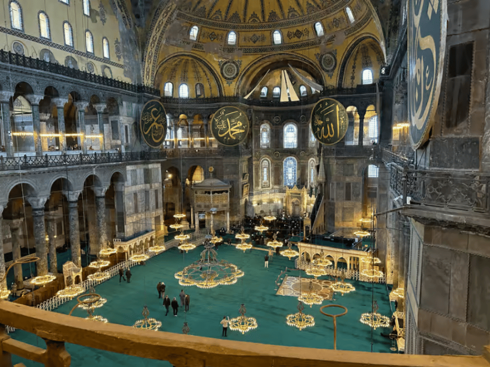 Istanbul: Hagia Sophia Tour with Skip-the-Line Entry Ticket | ®ExcursionMania