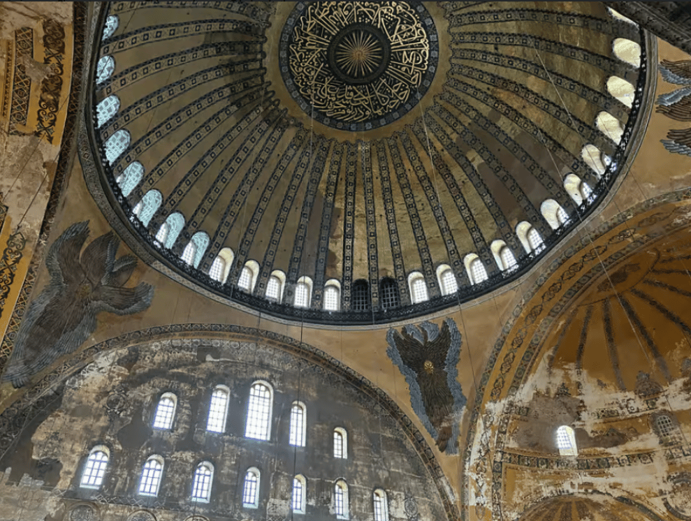 Istanbul: Hagia Sophia Tour with Skip-the-Line Entry Ticket | ®ExcursionMania