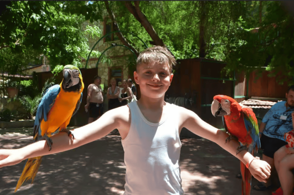 Antalya: Lion Safari & Splash Feast in Green Canyon w/Lunch | ®ExcursionMania