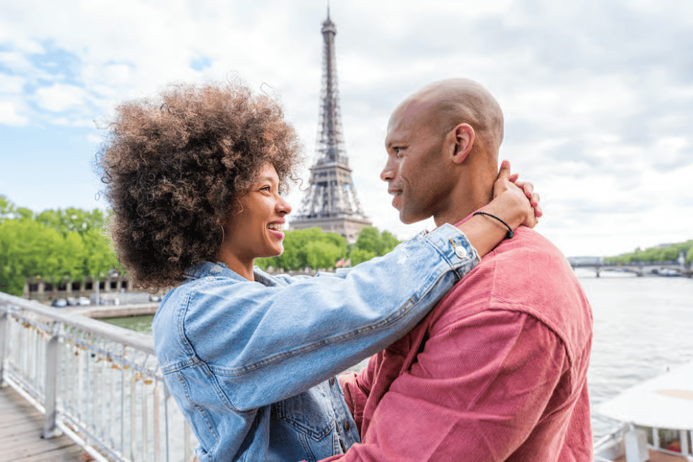 Paris: Eiffel Tower Photo Shoot | ®ExcursionMania