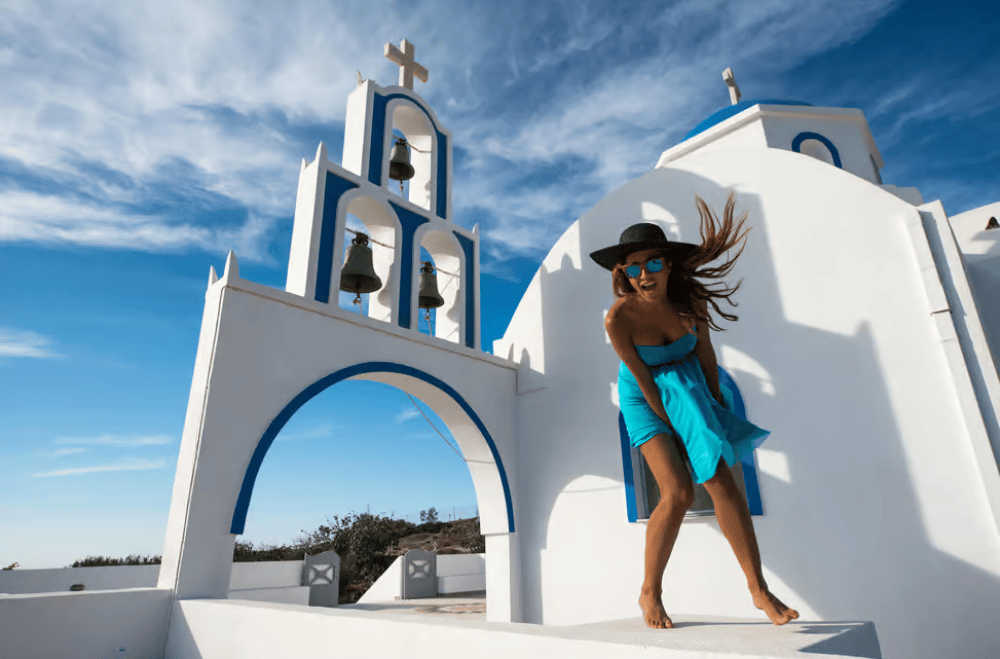Santorini: Private Oia Village Photoshoot | ®ExcursionMania