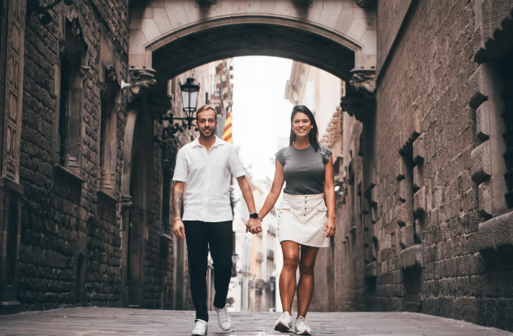 Barcelona: Photo Shoot Tour in El Gothico | ®ExcursionMania