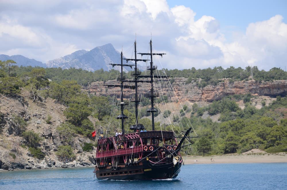 From Antalya: Galleon Pirate Boat Trip Full-Day Fun | ®ExcursionMania