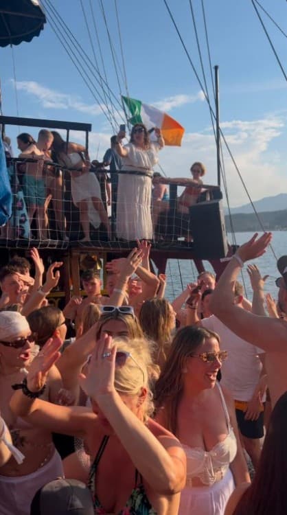 From Antalya: Galleon Pirate Boat Trip Full-Day Fun | ®ExcursionMania