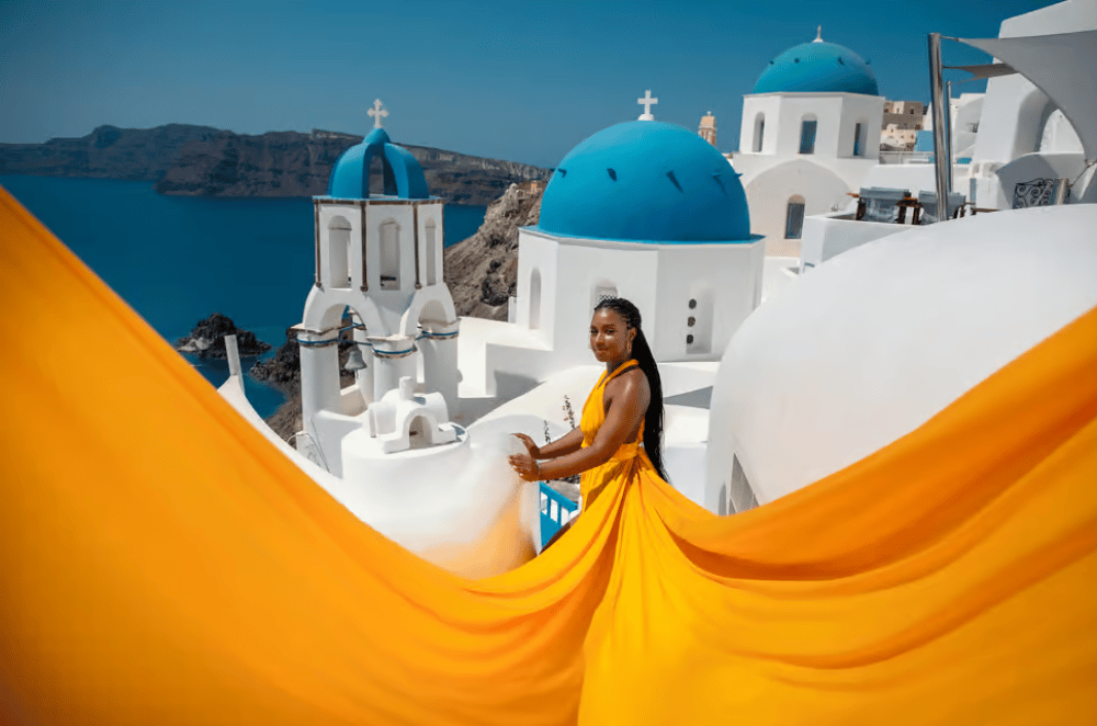 Santorini: Flying Dress Photoshoot | ®ExcursionMania
