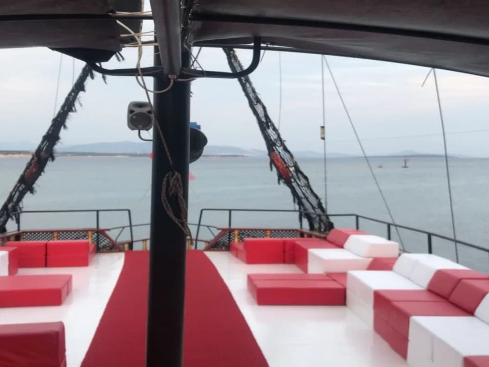 Didim Pirate Boat Trip: Fun Sun and High-Seas Adventure | ®ExcursionMania